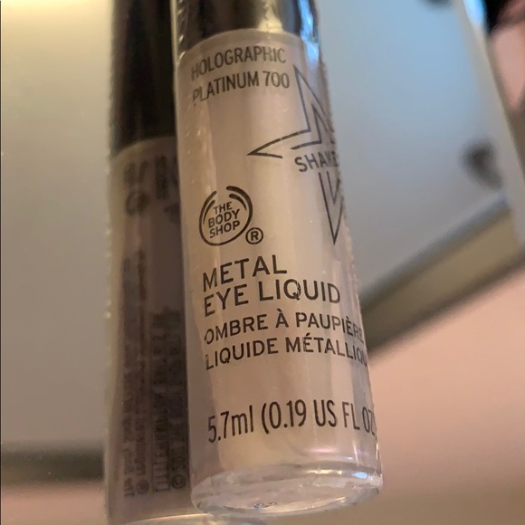 Metal eye liquid - Picture 2 of 3